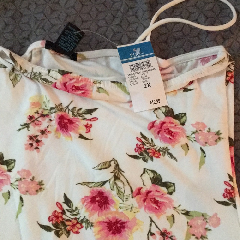 Rue 21 tank top - Picture 2 of 2